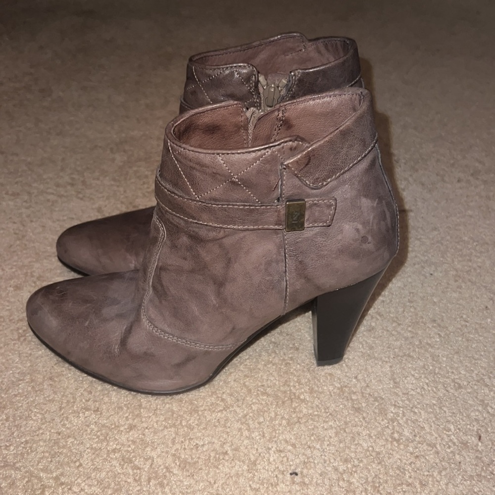 Brand new Nero Giardini booties